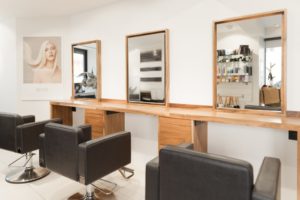 Salon coiffeur à Piolenc